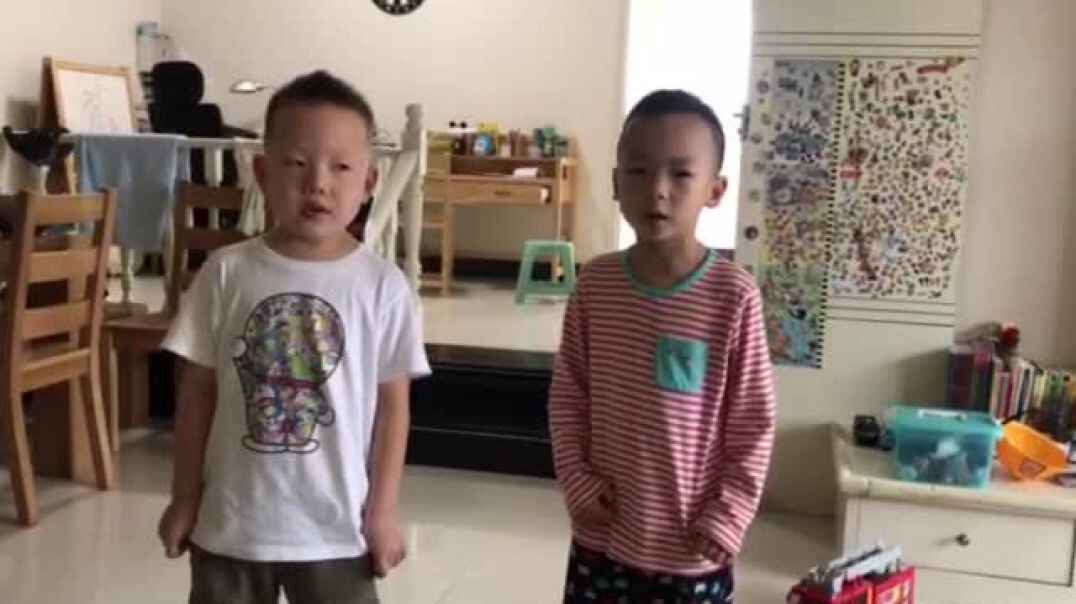 两兄弟快乐多