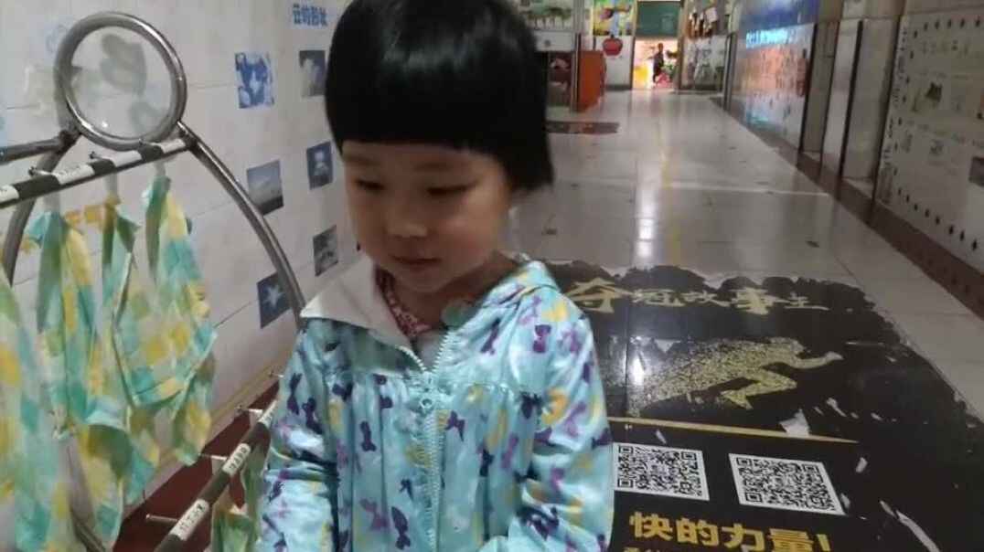 擦嘴.