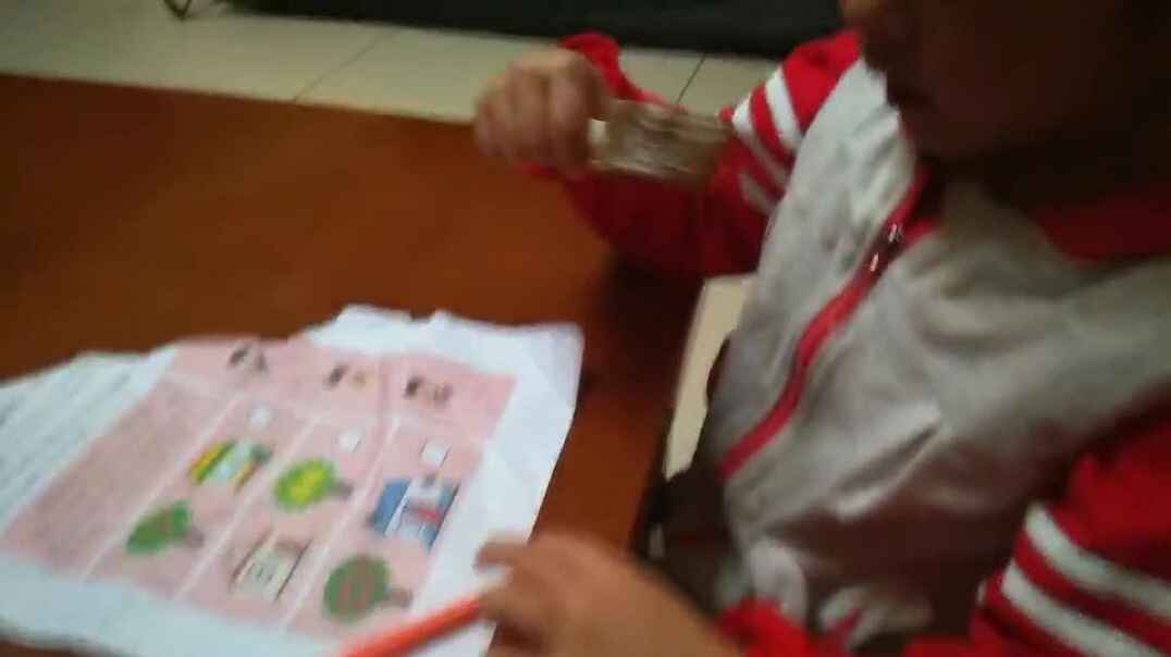 谁的房子1余硕洁.mp4