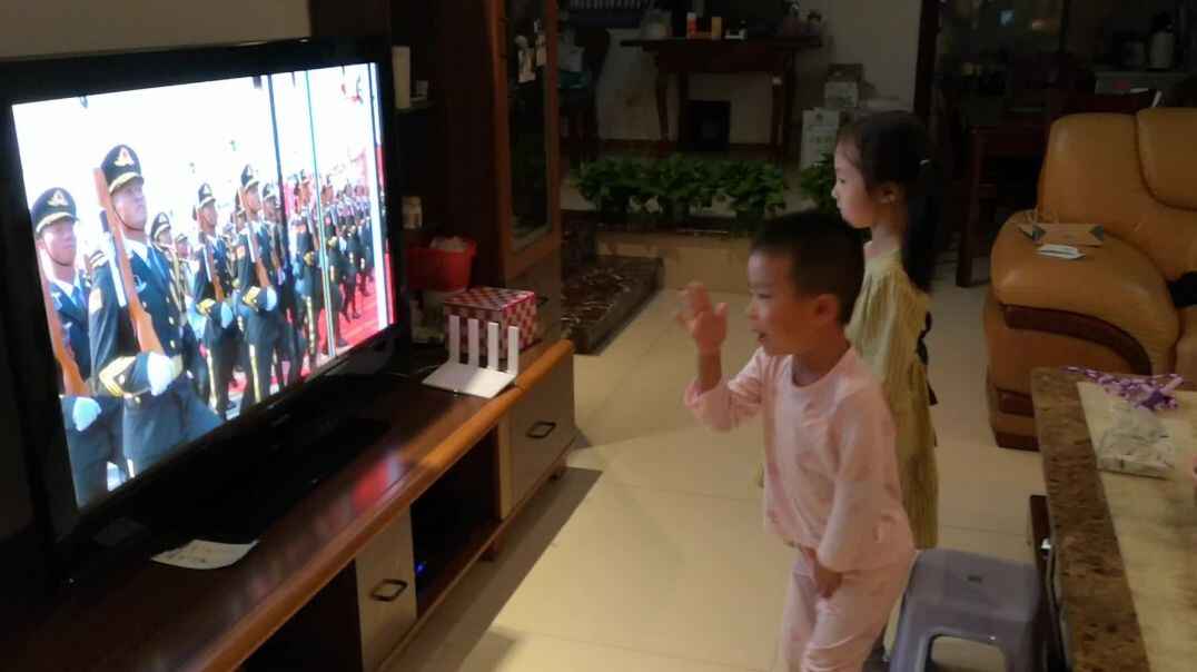VID_20191007_200500.mp4
