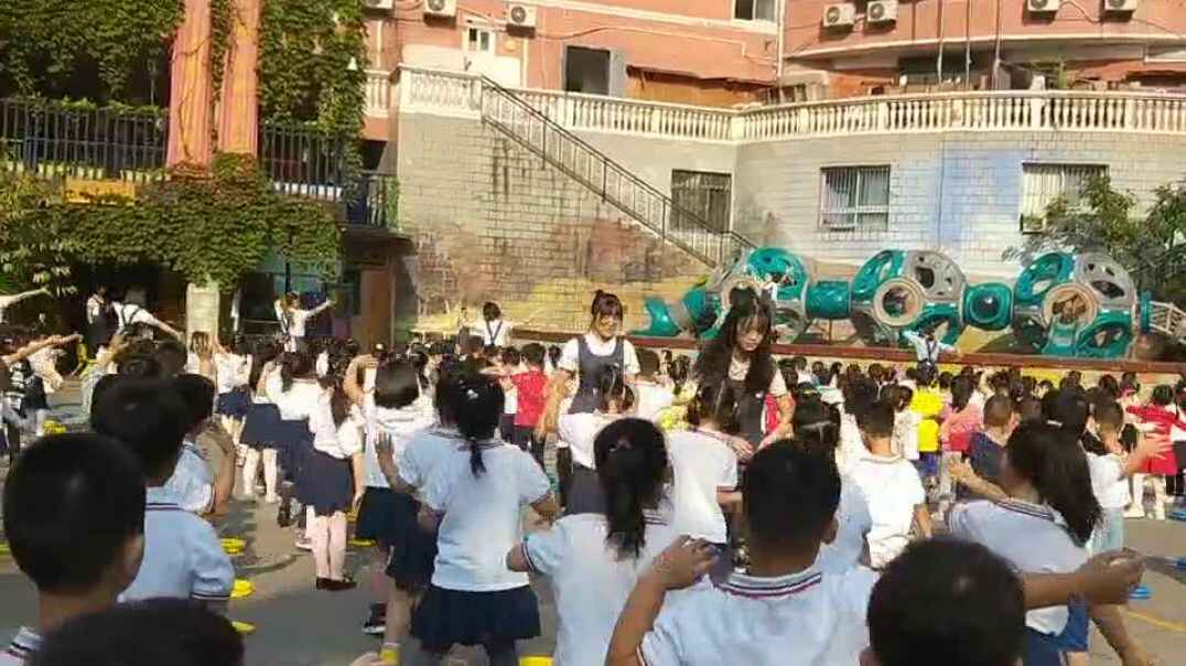 集体大早操