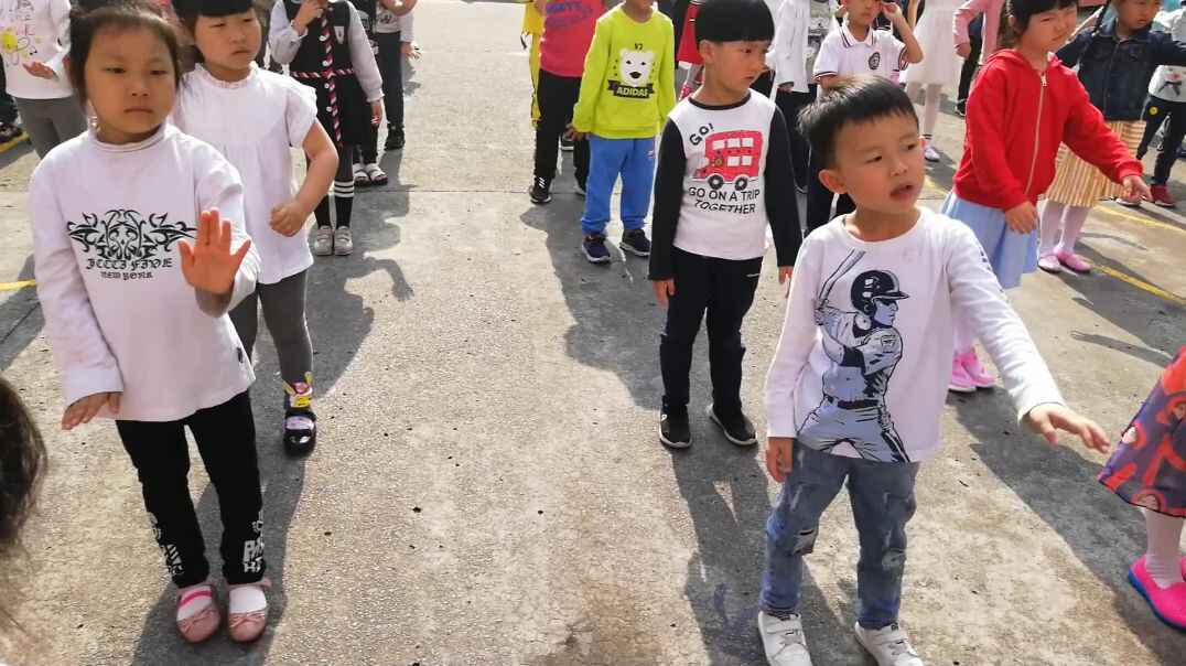 跟着音乐一起动起来吧