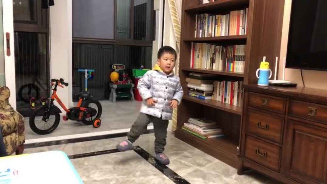 开心的娃