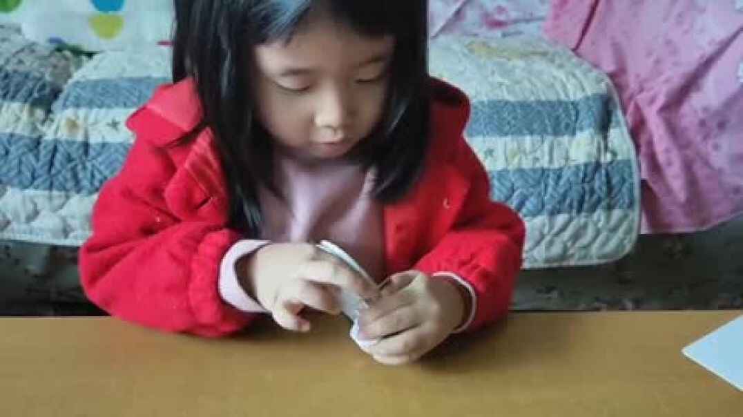 周末亲子时光，拼接小熊猫