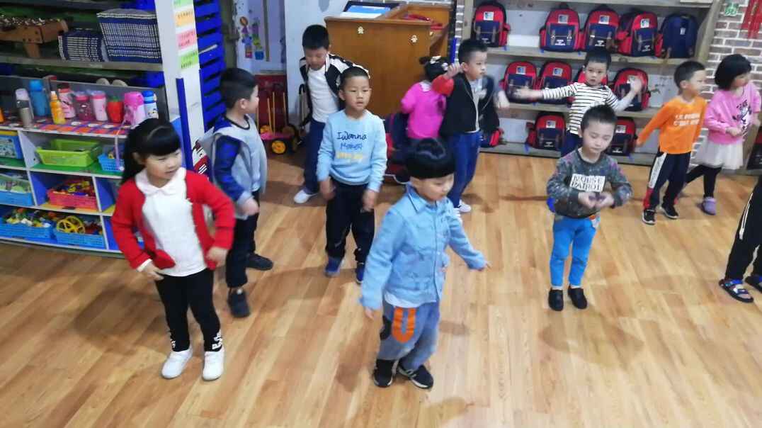 跟着音乐一起运动