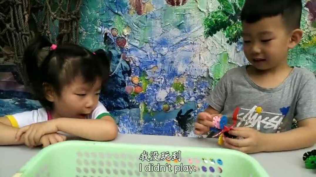 一起玩玩具