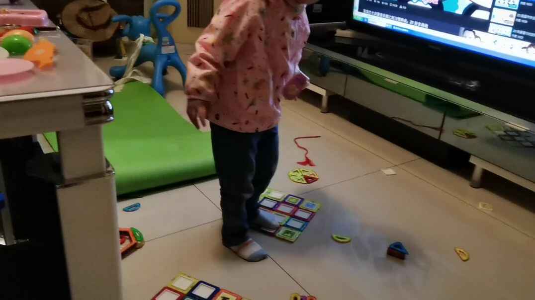 VID_20191010_190824.mp4