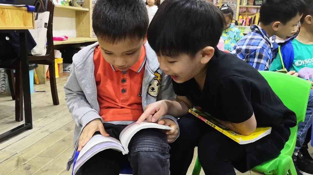 教育是点燃大脑的火把