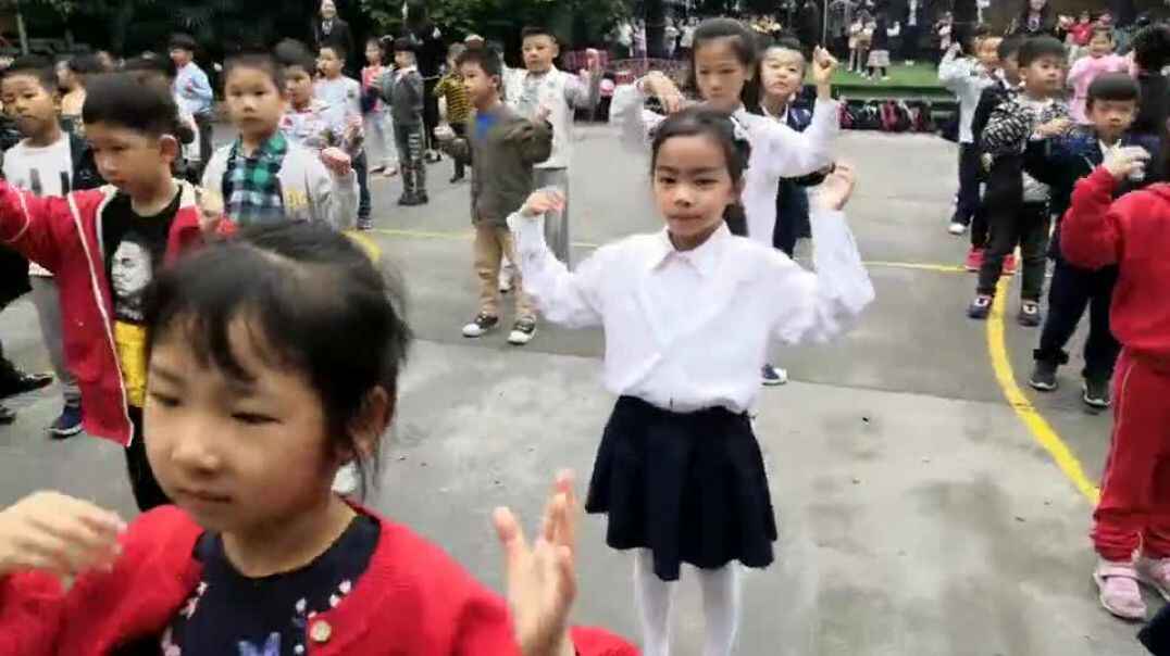 看看我的舞姿