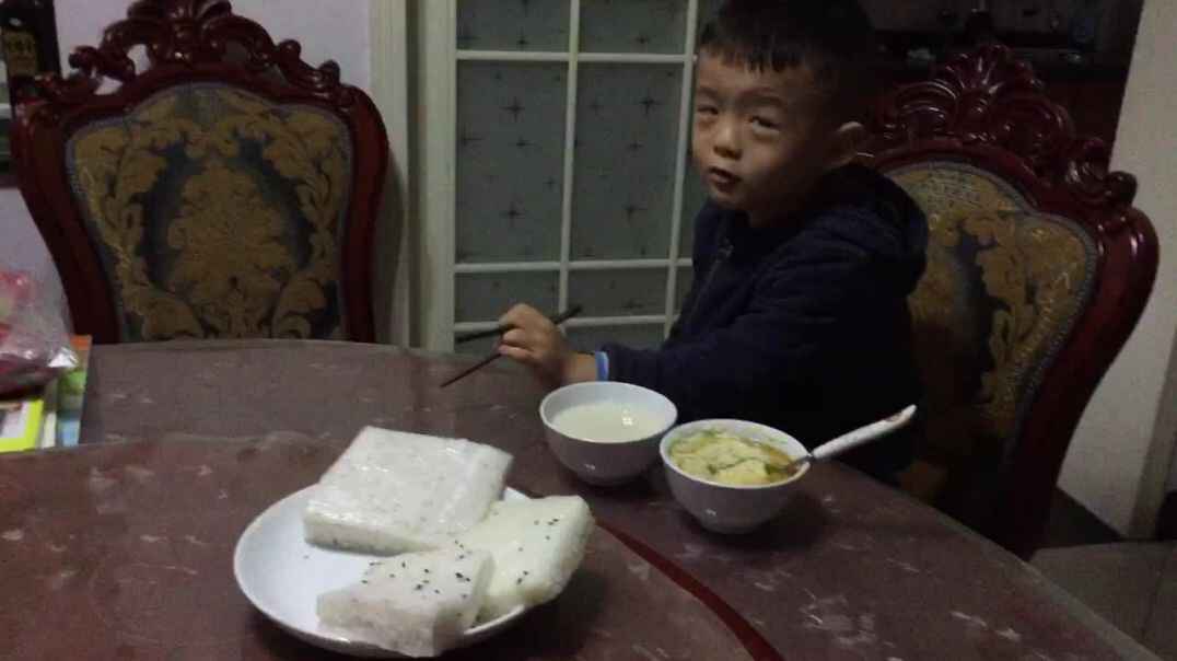 如何进餐——潘柏宇.MOV