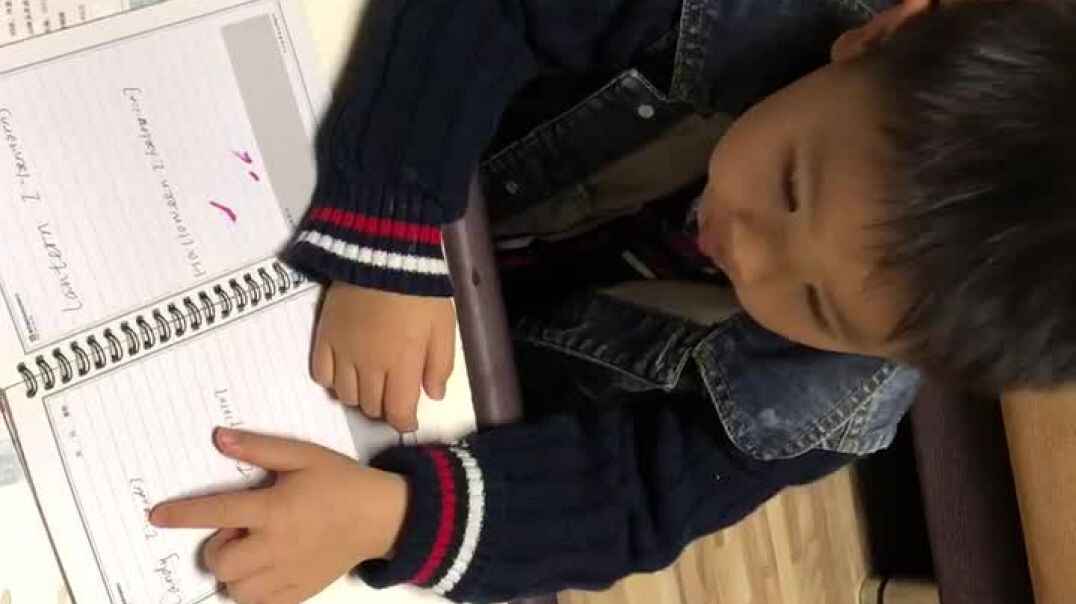 2019.10.28鲨鱼英语作业-实验中班Jason