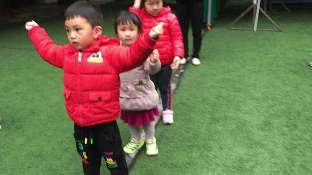 一起做早操