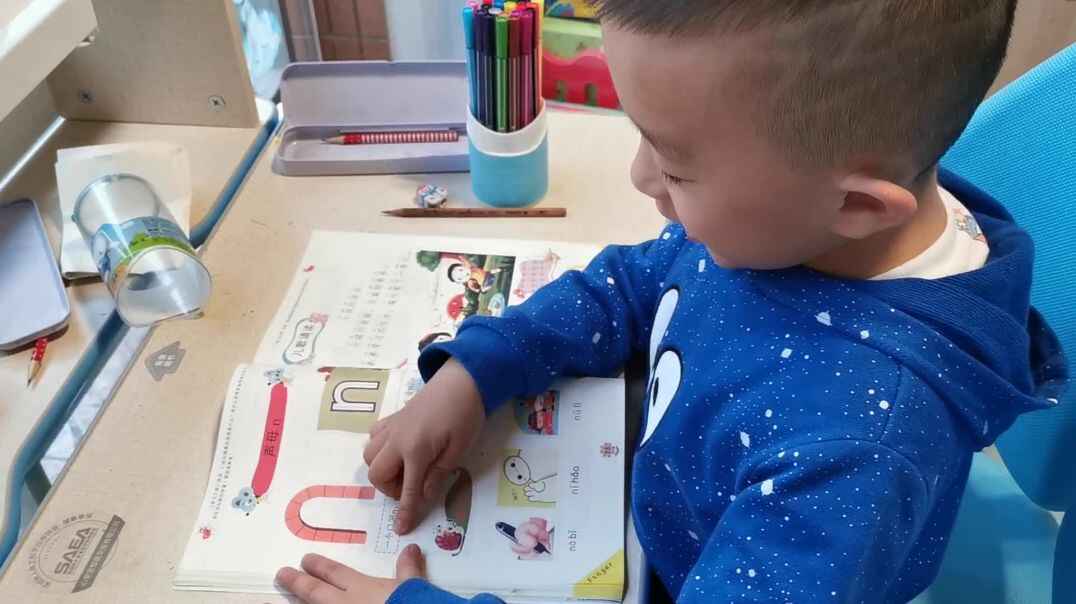 VID_20191010_180248.mp4