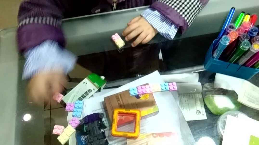 彩色积木