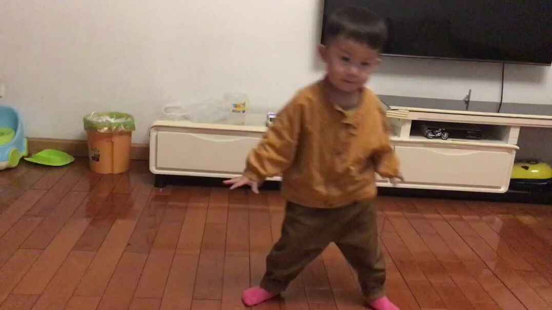 我爱洗澡.MOV