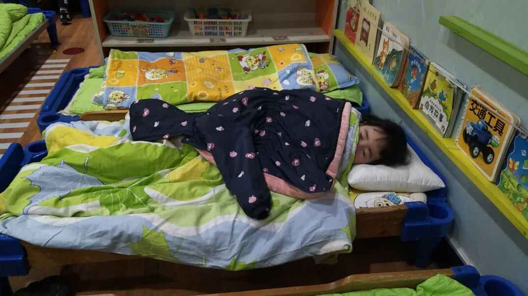 看动画片