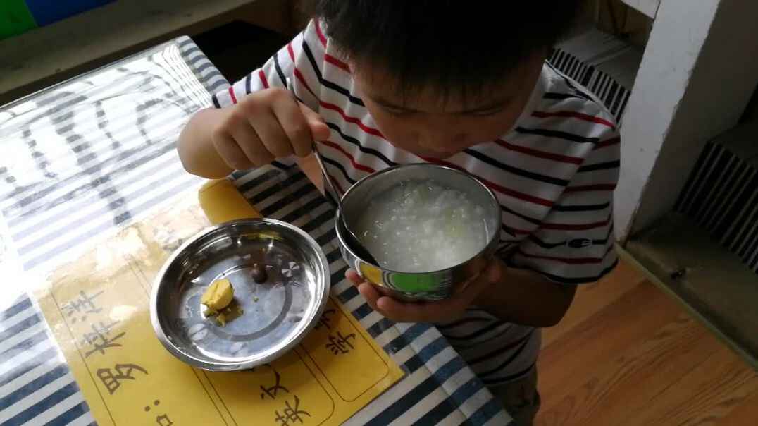 吃早餐了