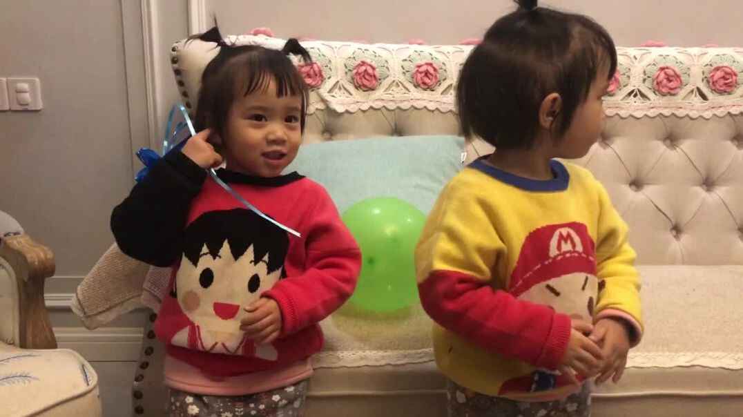 惟妙惟笑小花猫上学校