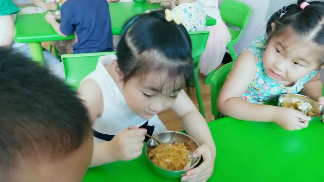 进餐1