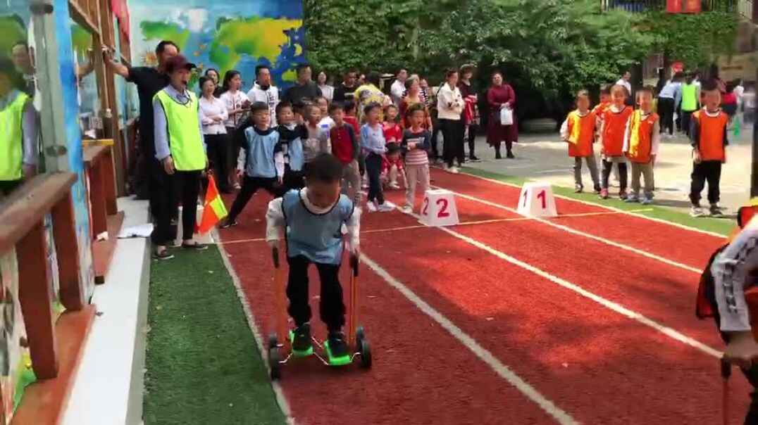 孩子们加加油