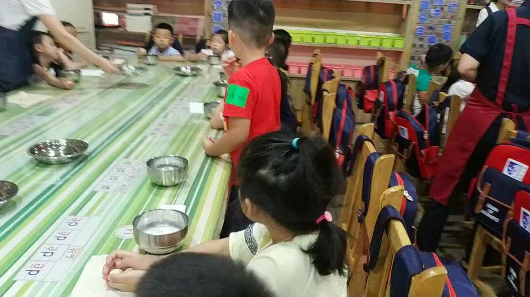 就餐礼仪