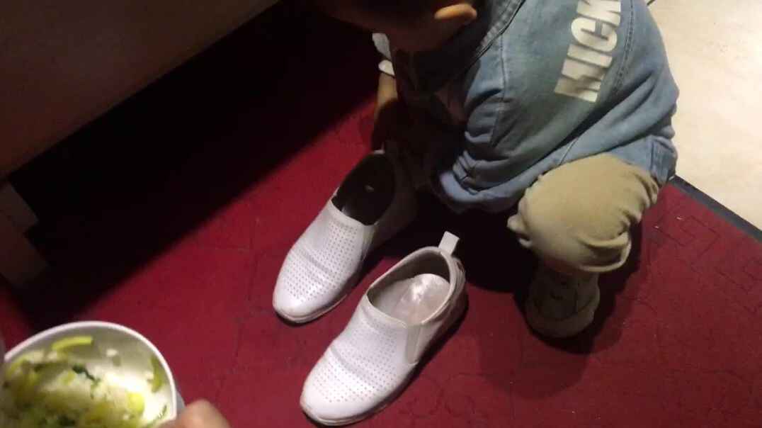 F0481B52-505F-4DEC-839E-135A1E335265.MOV