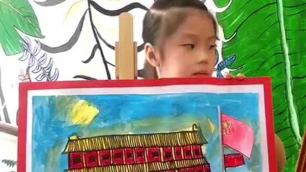 实验学前二班马悦兮爱国视频.mp4