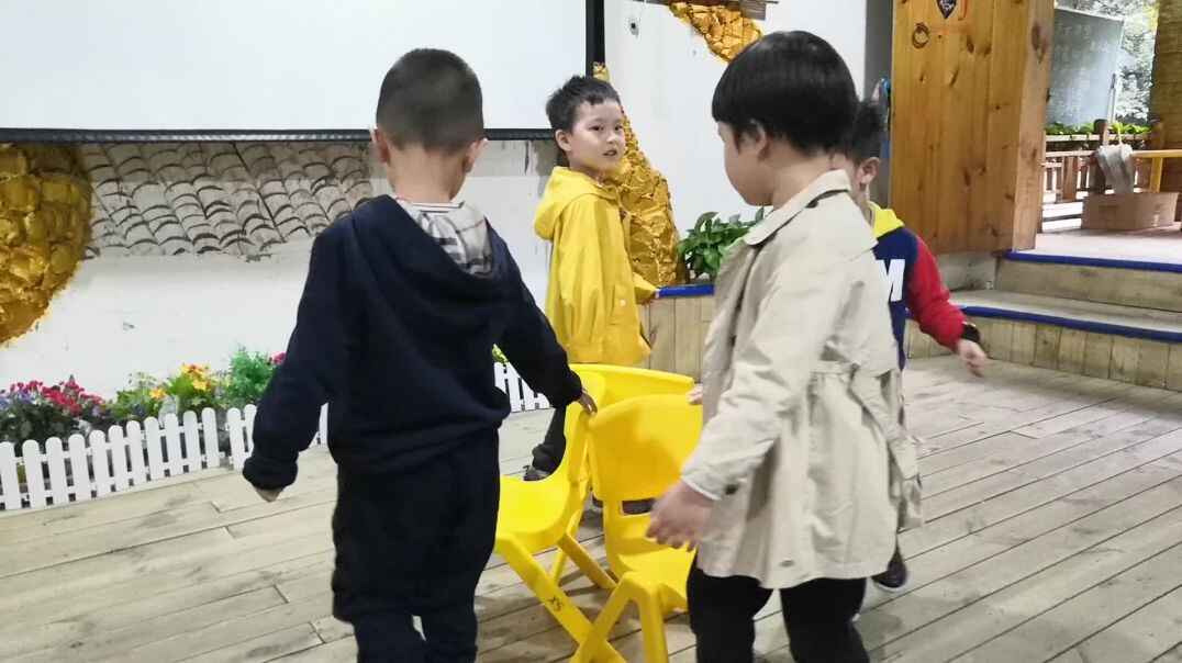 抢椅子大赛