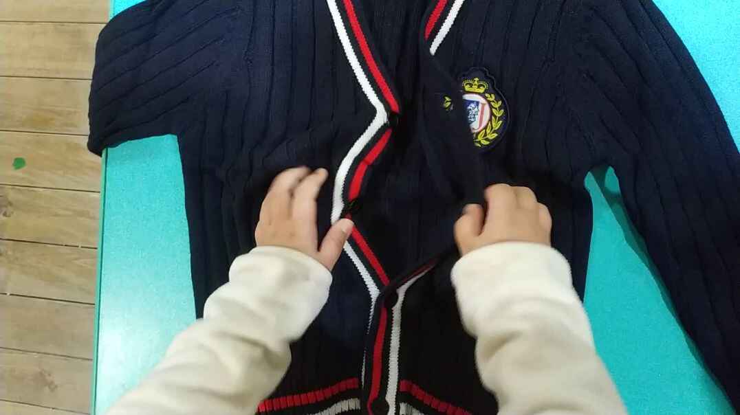 扣扣子比赛