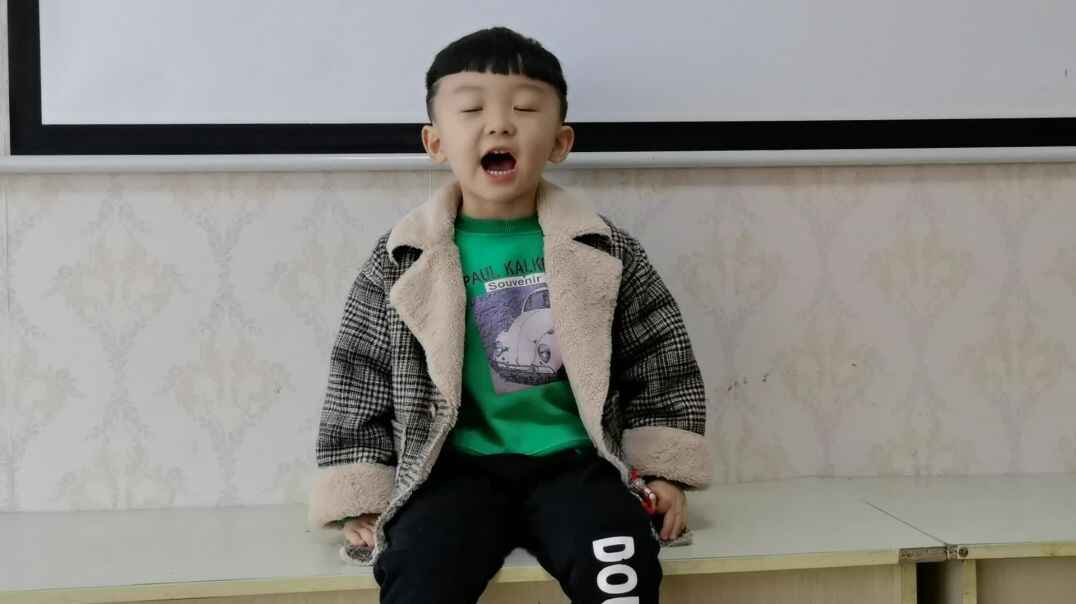 朗诵古诗《相思》