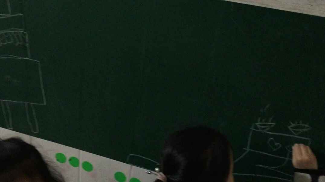 涂鸦的小朋友