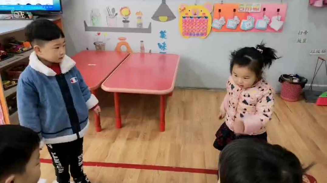 我是小小领操员.