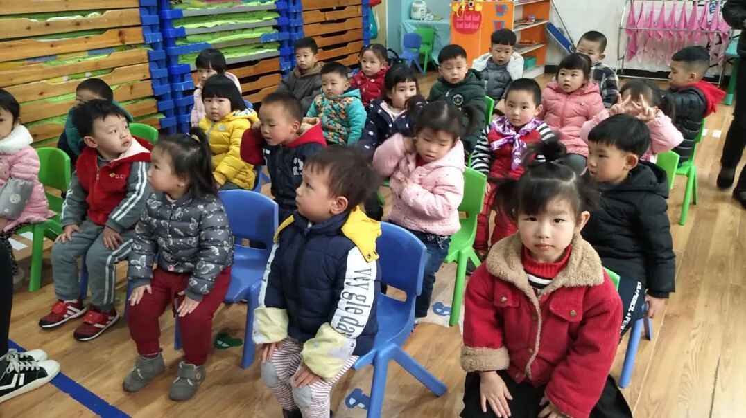 看谁坐得好