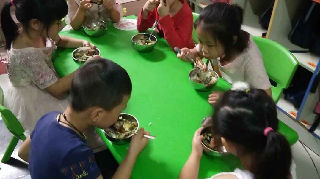 进餐3