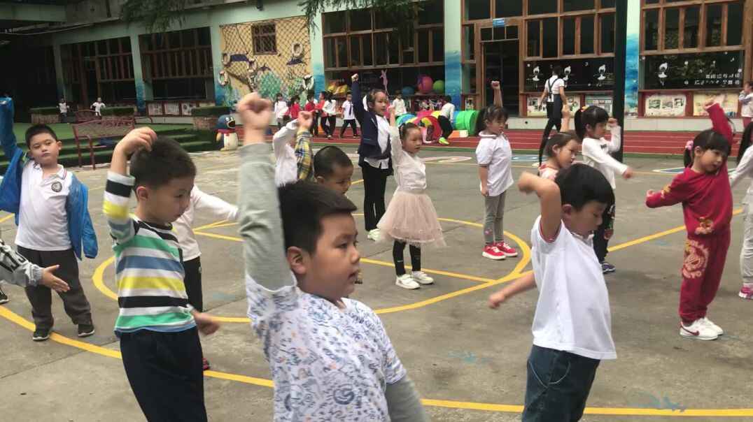 我们一起做运动吧