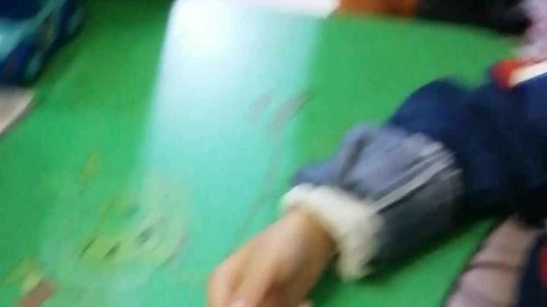 VID_20191112_190645.mp4