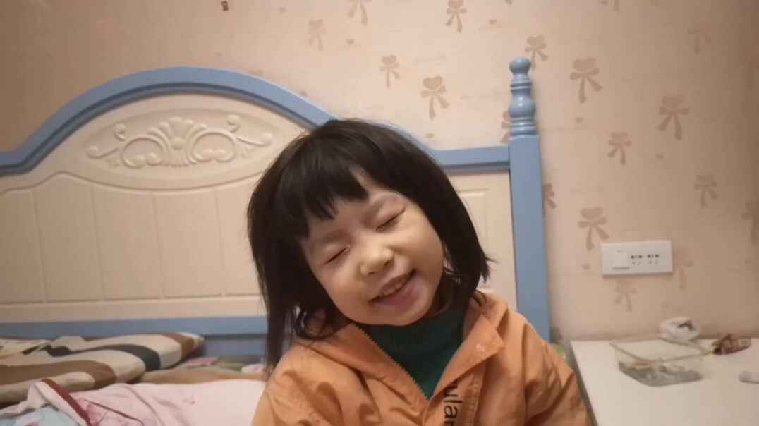 张嘉倪作业《我的爸爸》.mp4