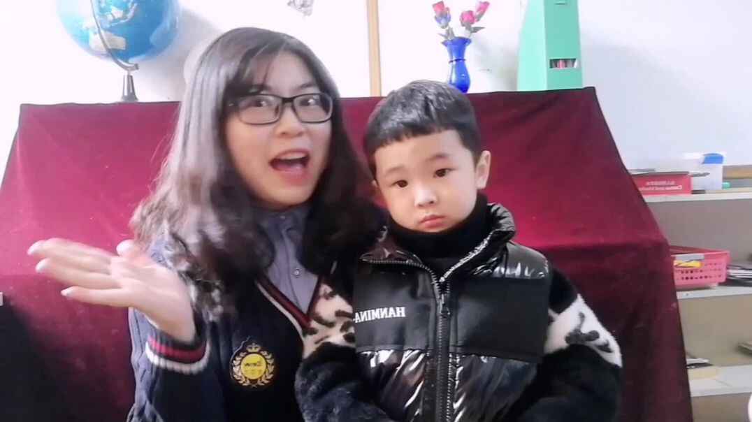 11月19日生活教育——《我会穿衣服》