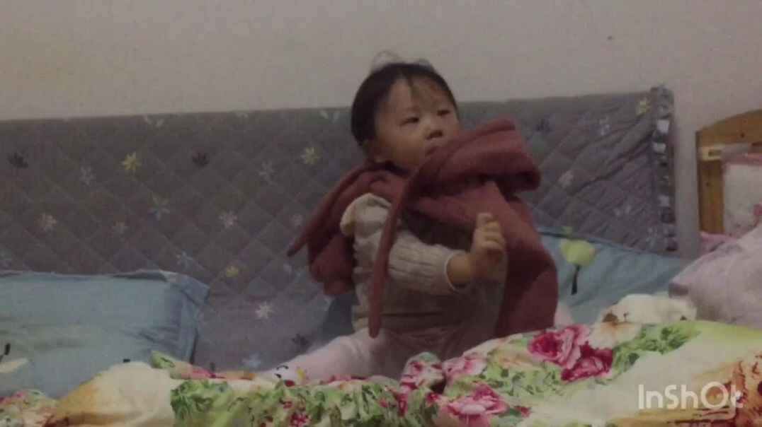 2019.11.19《穿衣服》魏凡雅