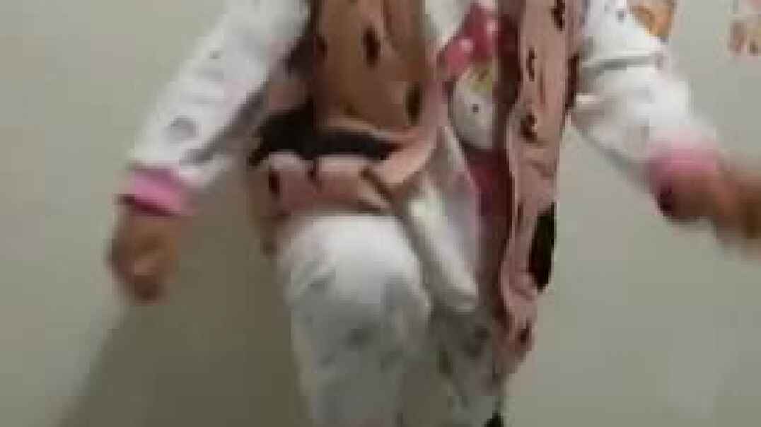 76079207-44B1-40F3-95CA-BCC7F216ACAB.MOV