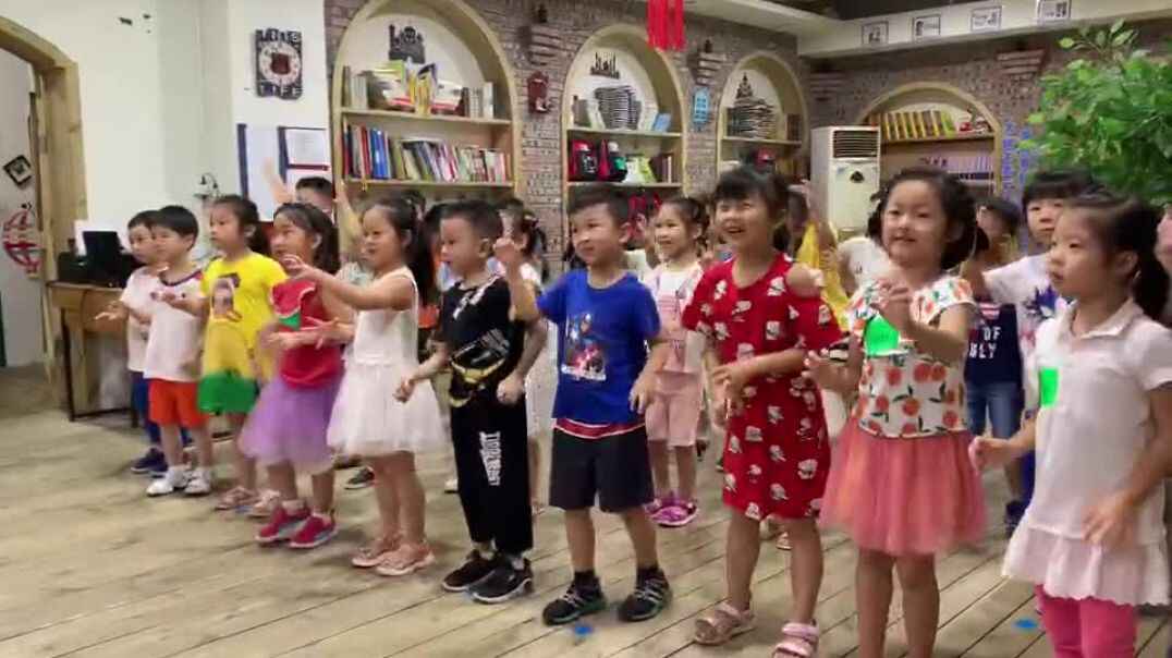 小眼睛看老师