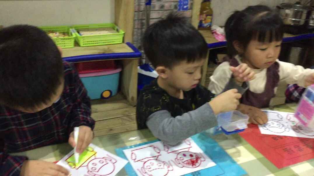 色彩斑斓的年纪