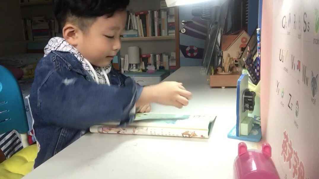 大A班时悦洋11.16号家庭作业：指读美丽的童话
