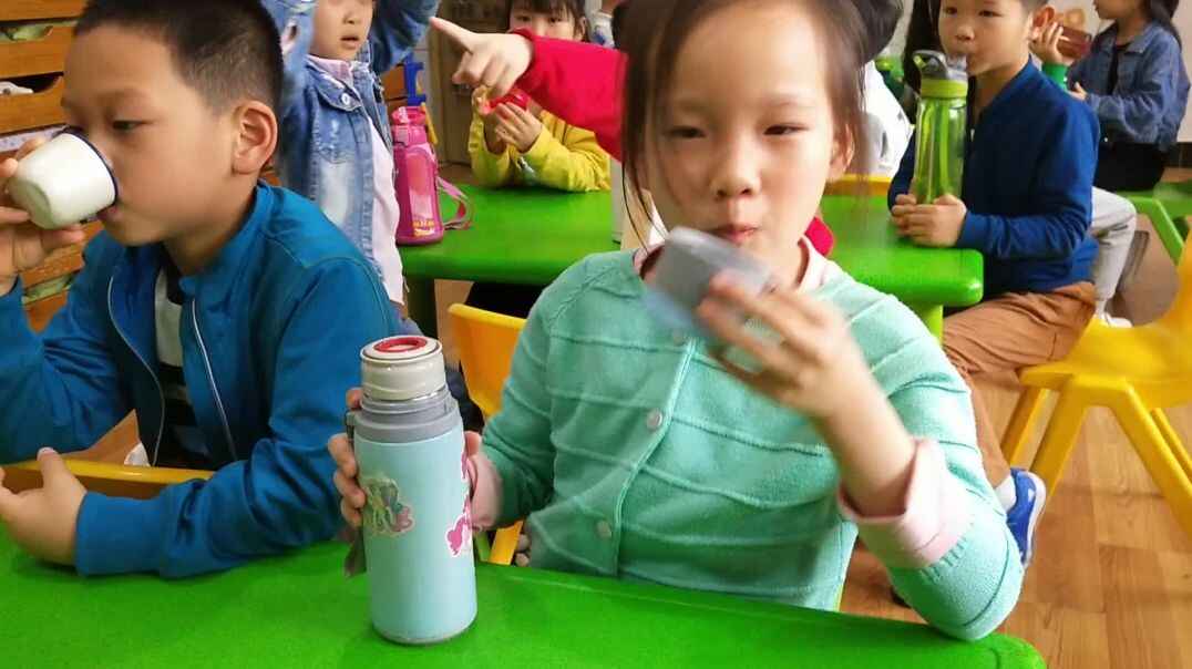 我喜欢喝水