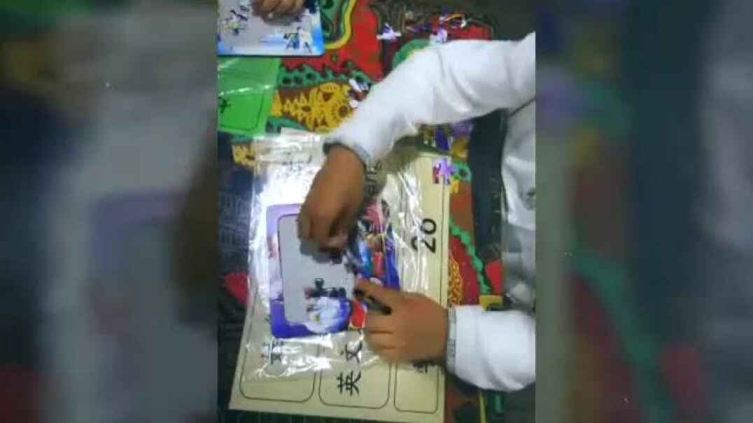 我们一起来拼图吧.