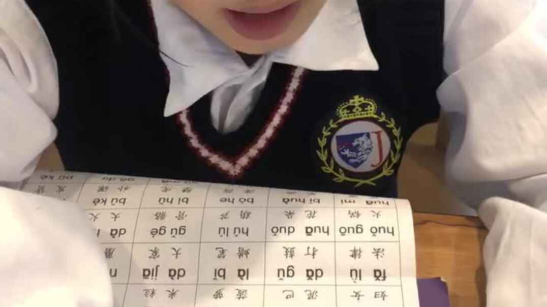 拼读页前三排的诵读