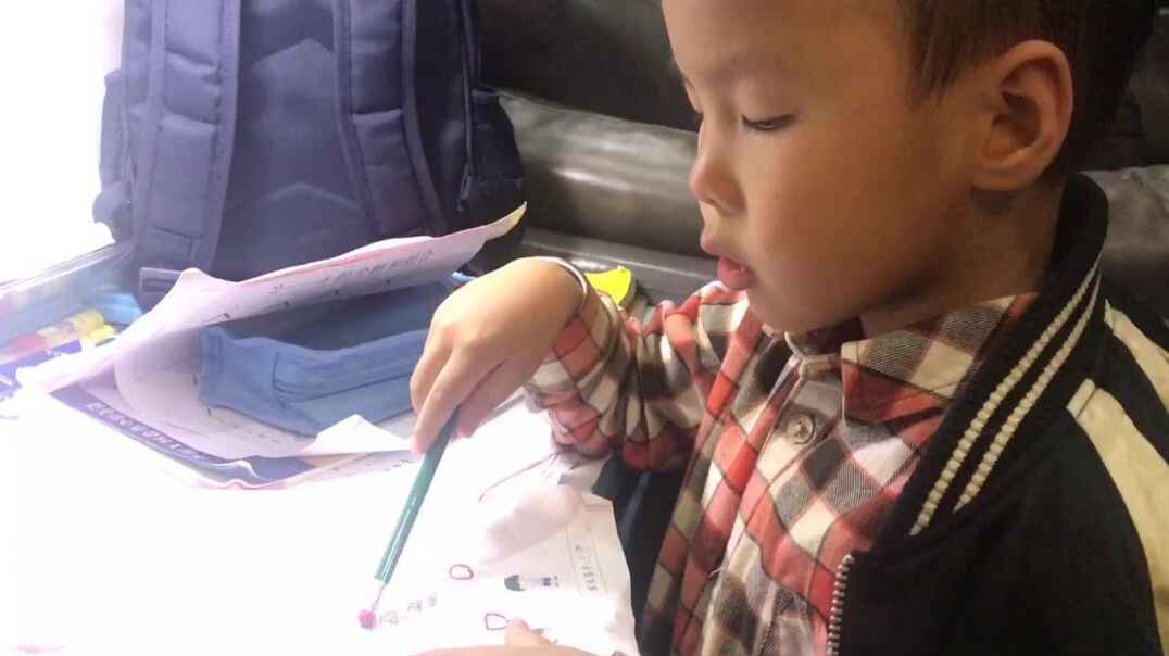 trim.EE1383D2-35DA-4E1E-A1F3-96C58AE3BFE3.MOV