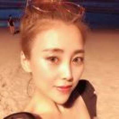 夏小葶 