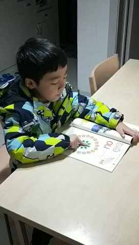 赵隽语12月6日作业.MOV