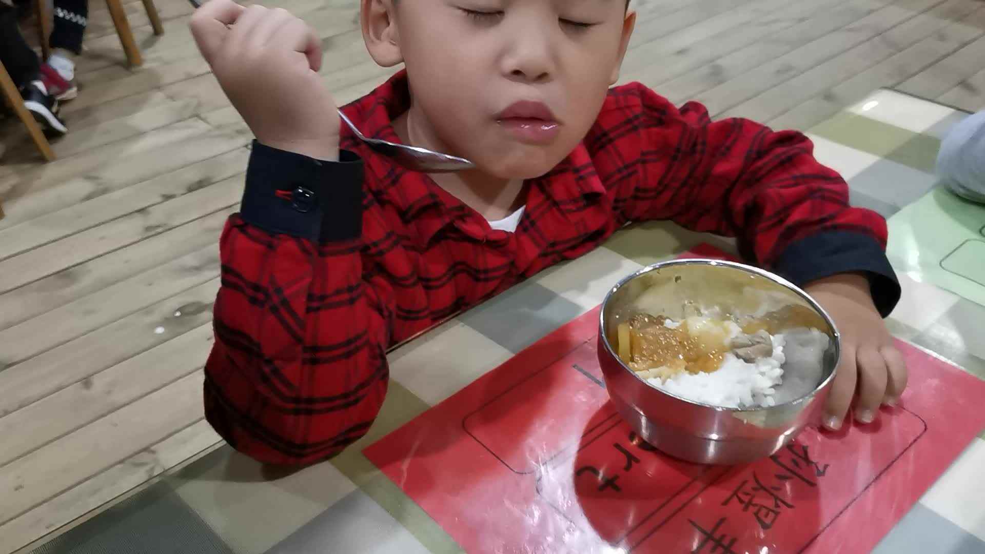 美味的午餐6.mp4